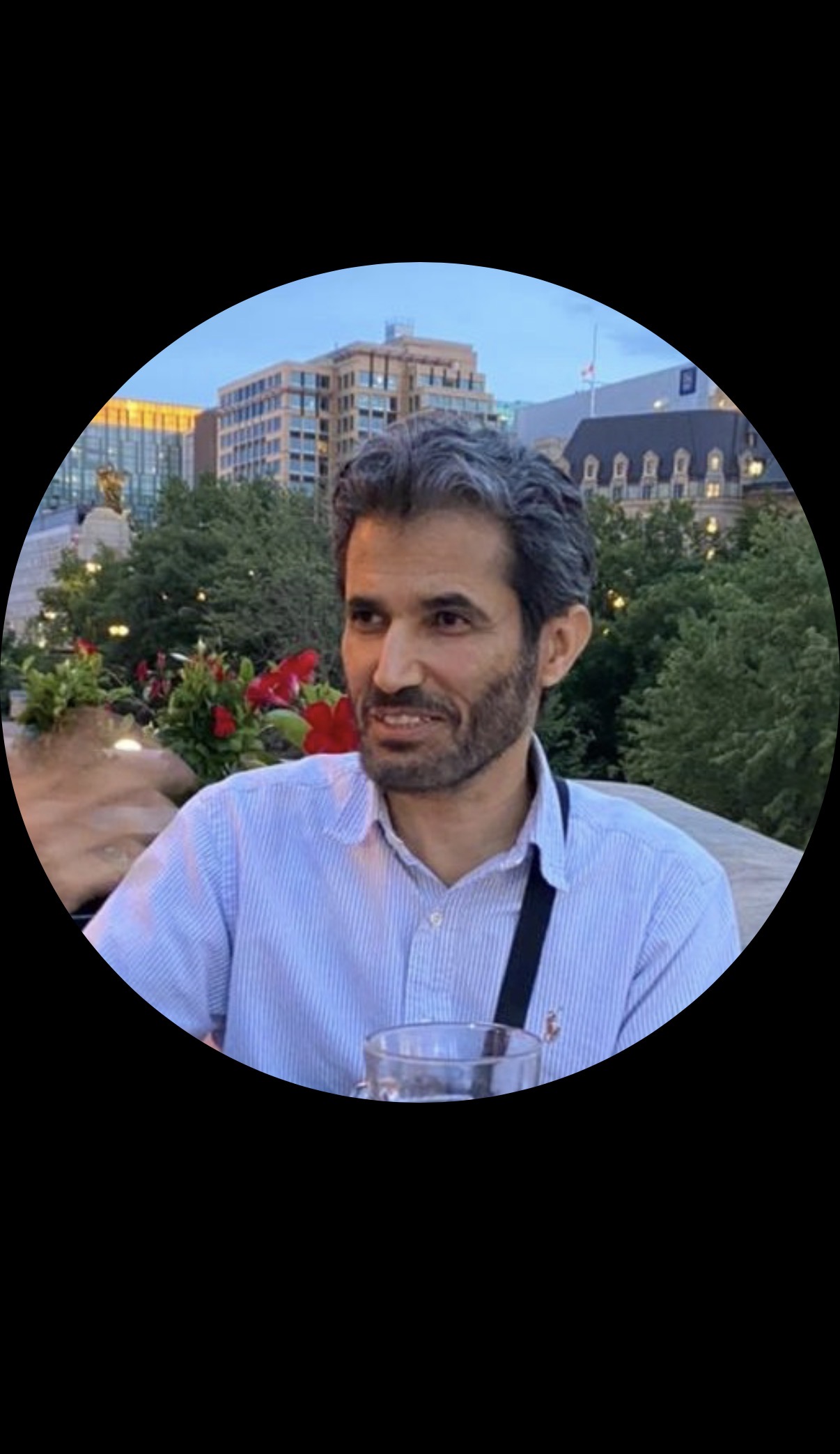 صورة مساعد عبداللطيف